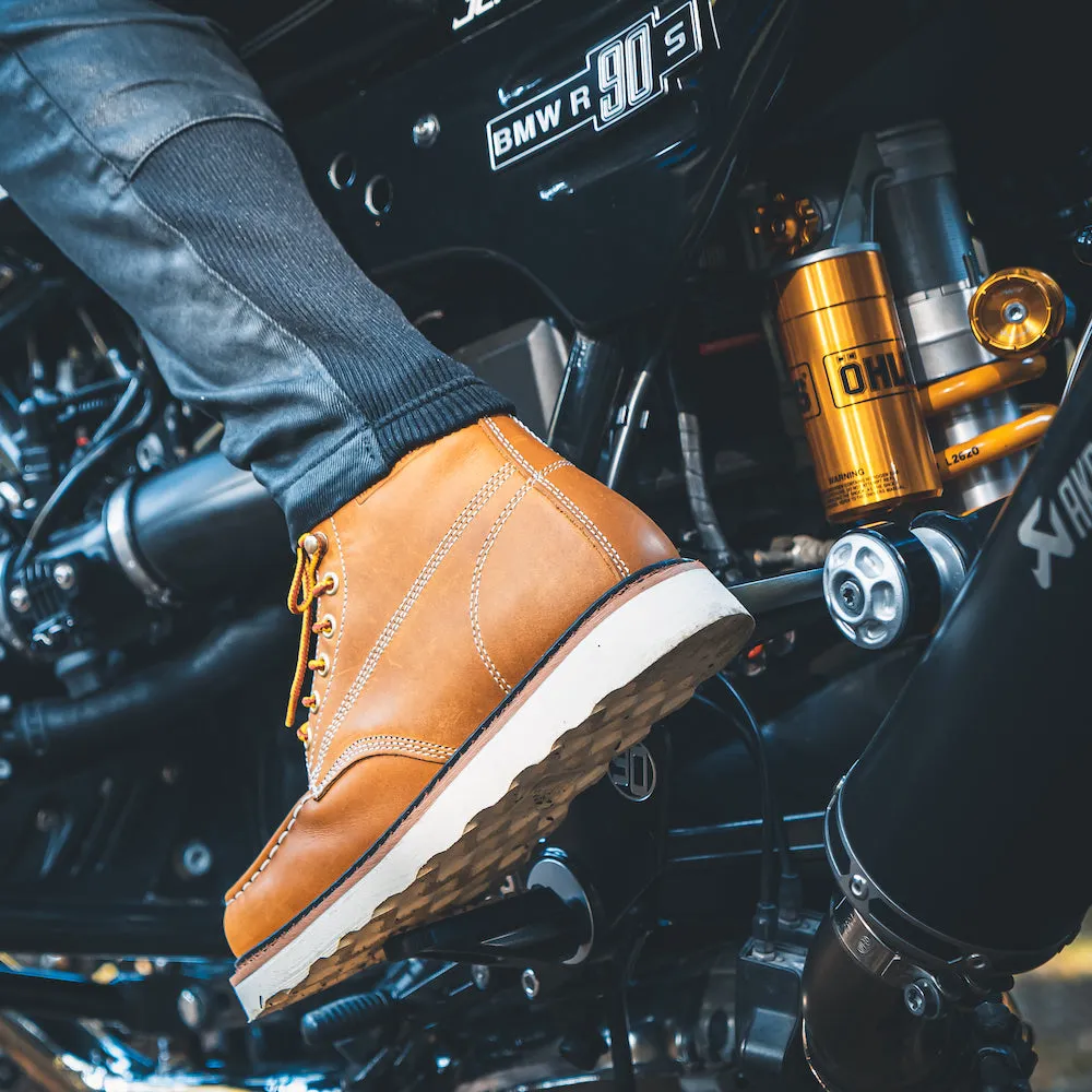 501 Men's Light Weight  Soft-Toe Waterproof Work Boots