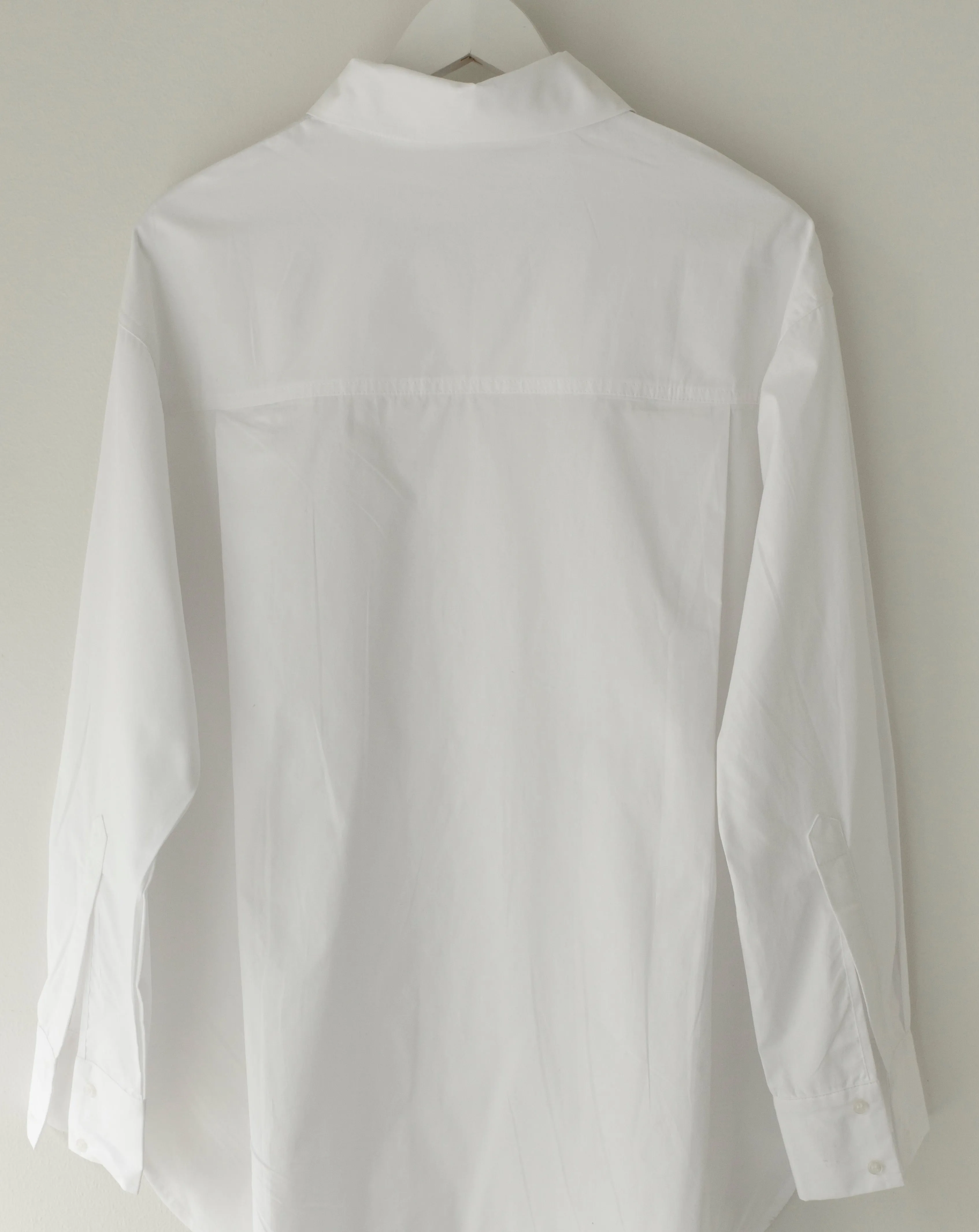Airy poplin