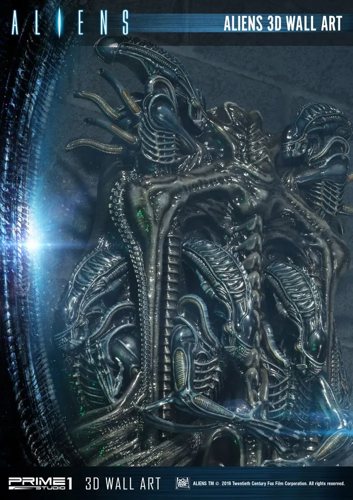 Aliens 3D Wall Art 32 X 50 Cm
