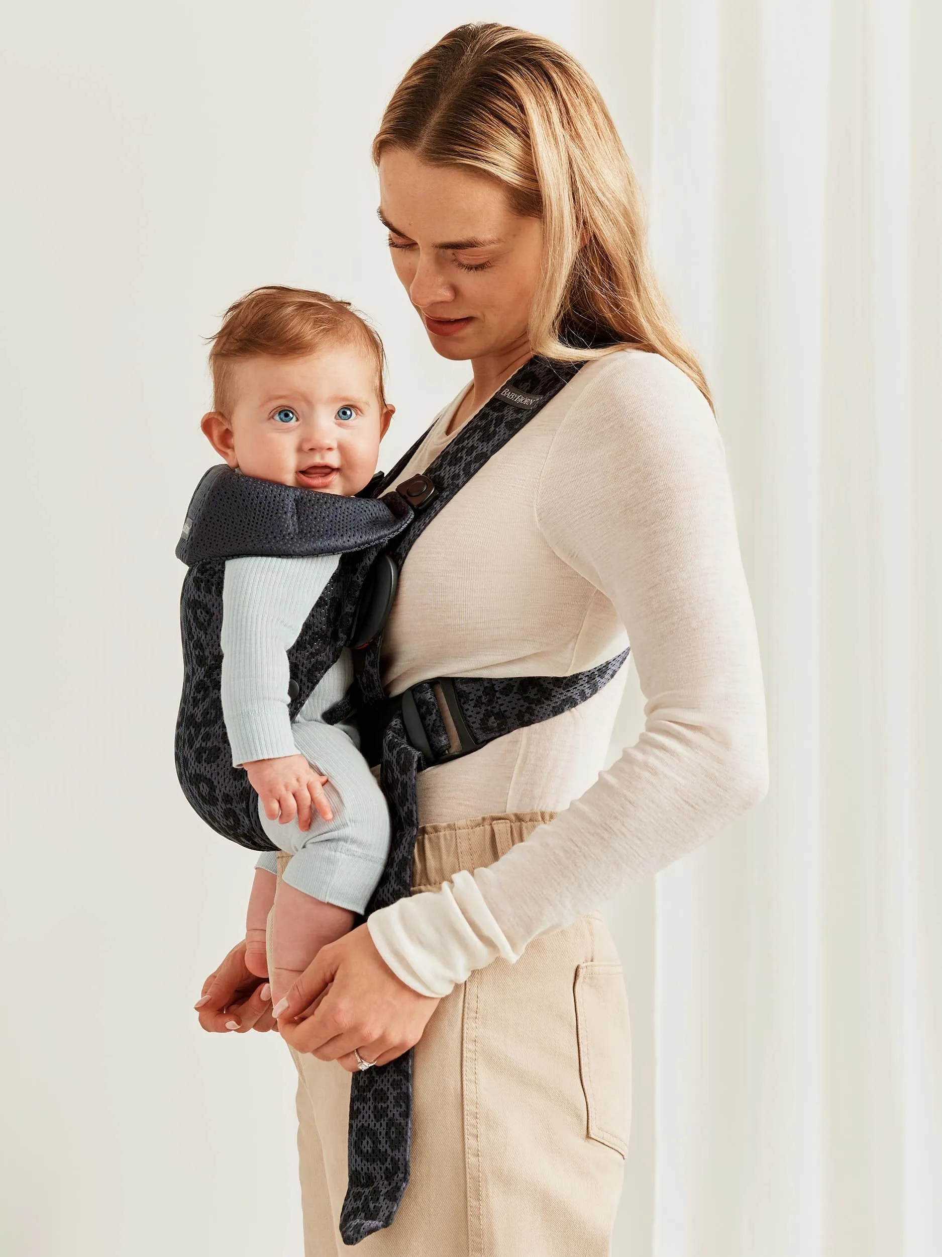 BABYBJÖRN Baby Carrier Mini (3D Mesh)