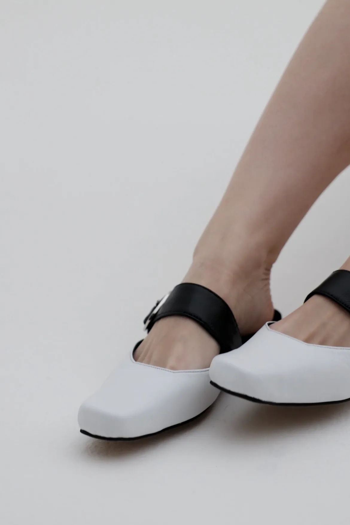 Contrast Mule