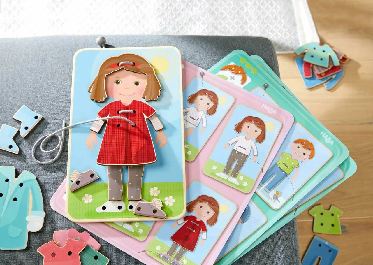 Dress Me Doll Lacing Game