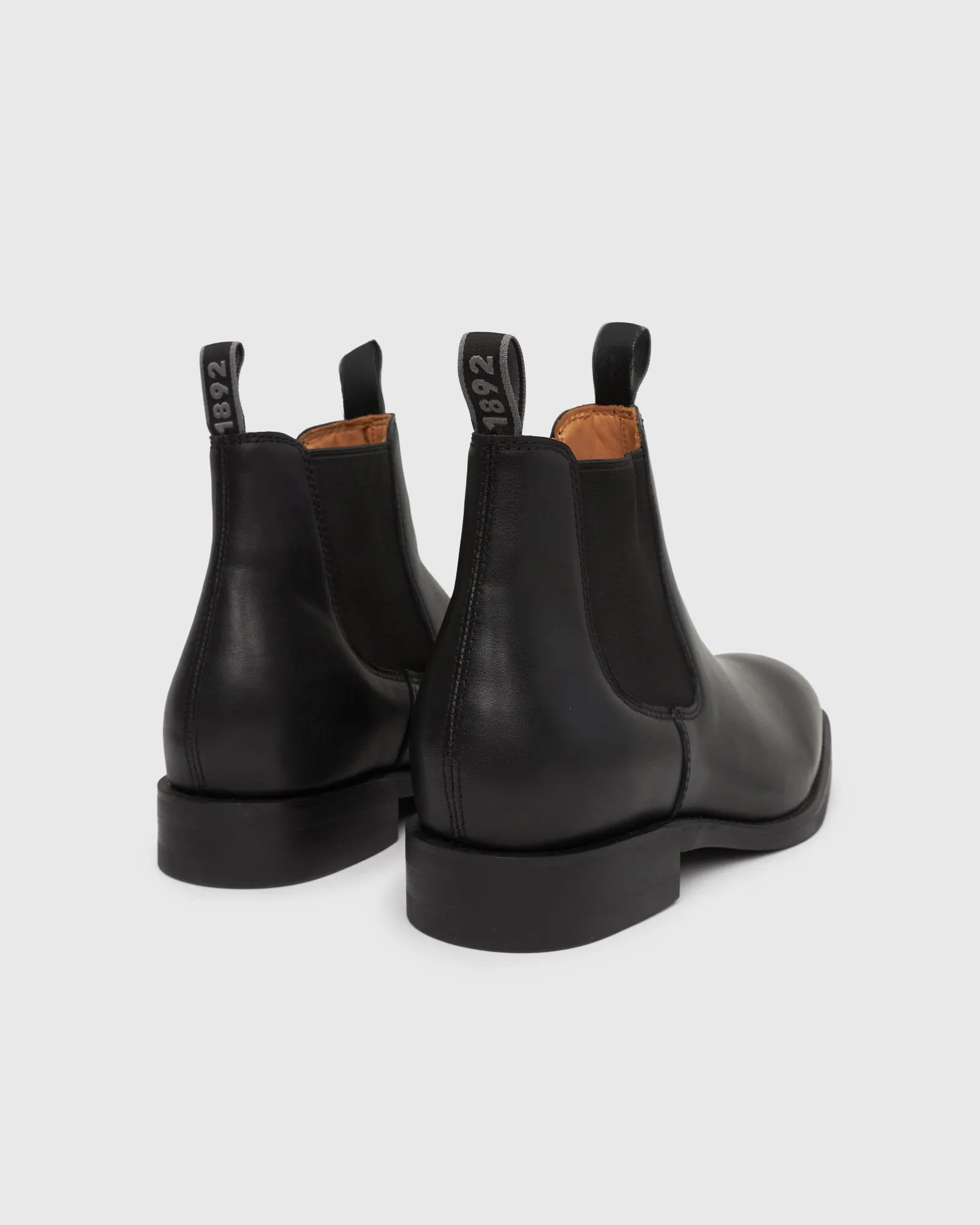 HERITAGE Leather Chelsea Ankle Boots