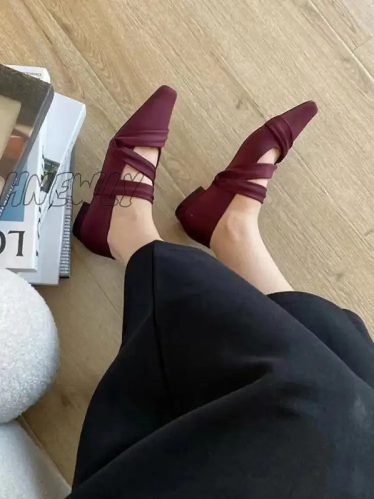 Hnewly - Solid Color Square-Toe Flat Shoes