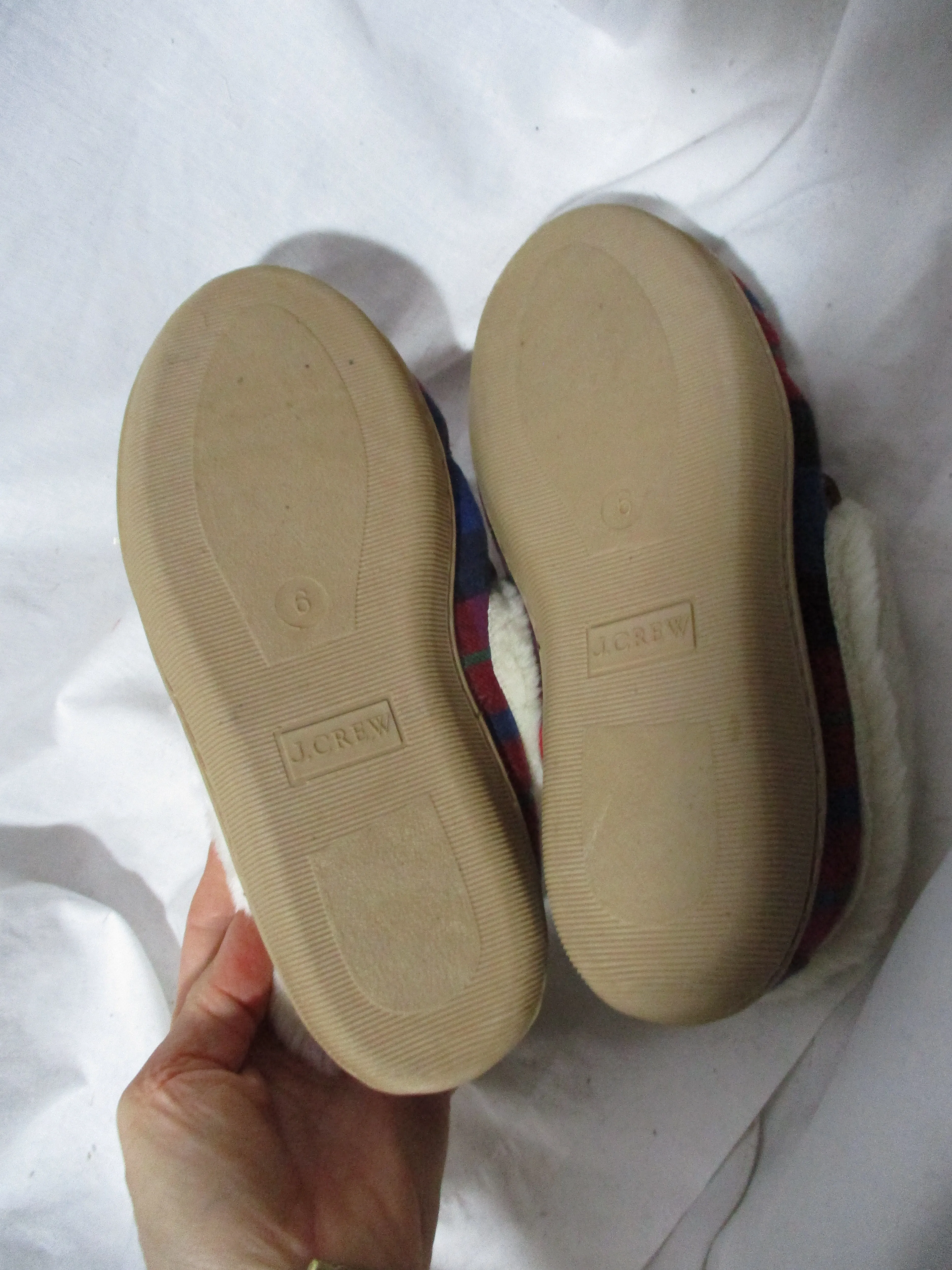 J. CREW PLAID BRIGHT CERISE TARTAN FAUX FUR Lined Moc  6 Slipper Shoe RED HOLIDAY