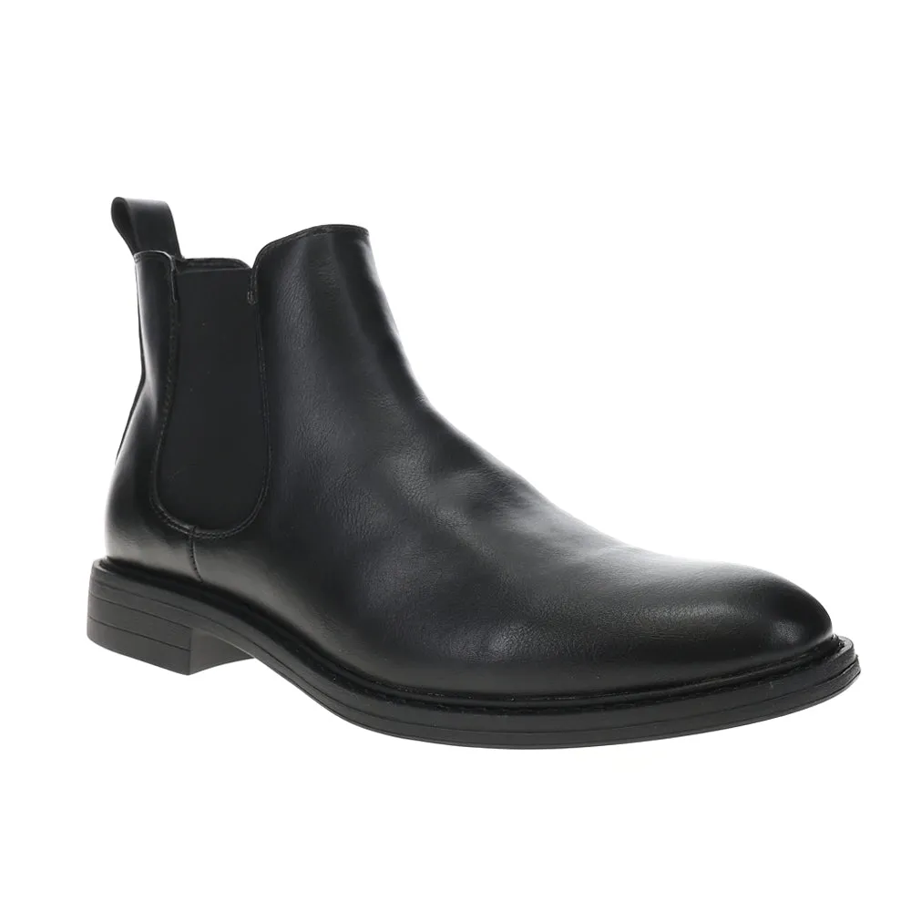 Logan Round Toe Chelsea Boots