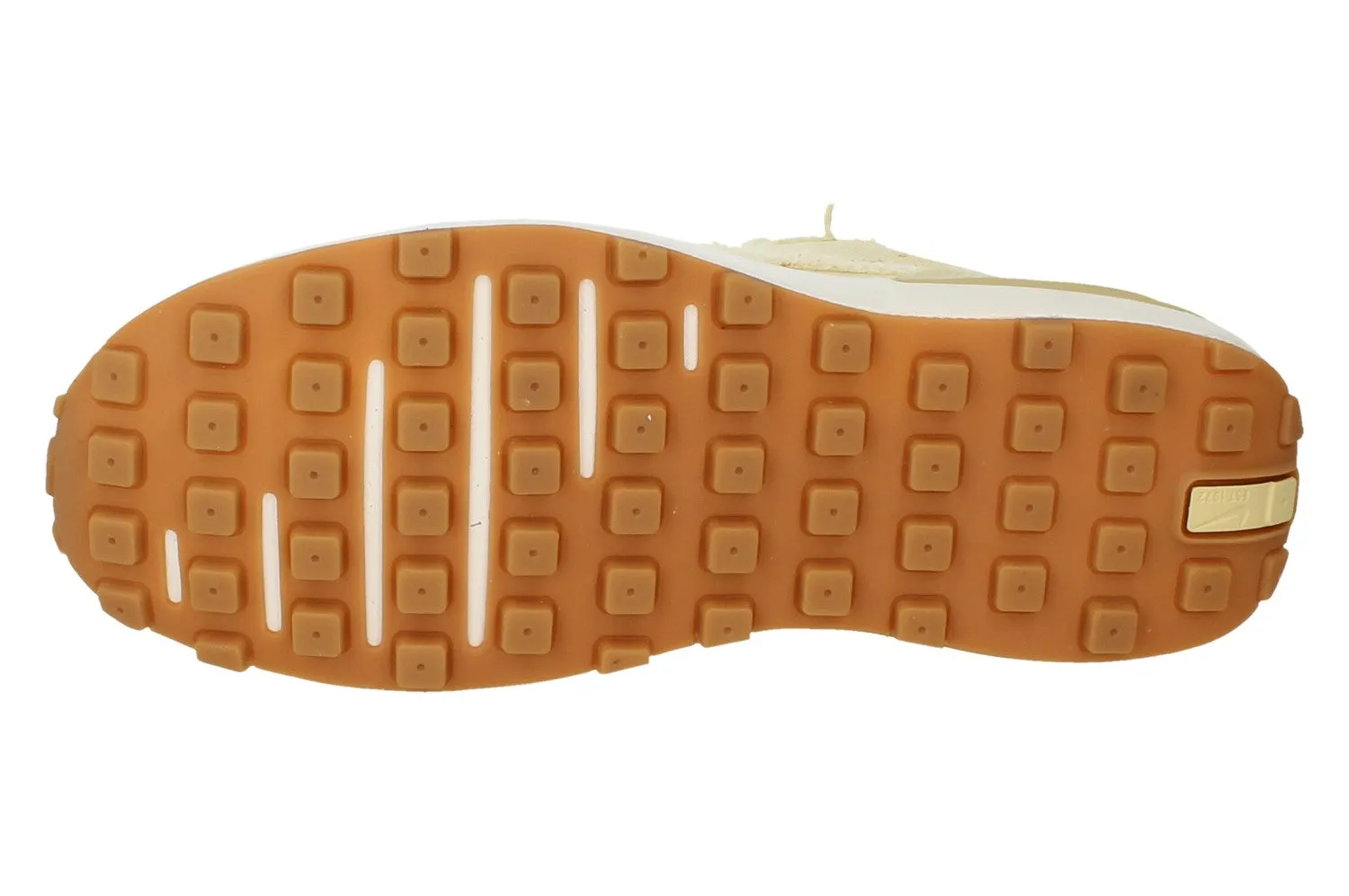 Nike Womens Waffle One Essential Trainers DM7604 101