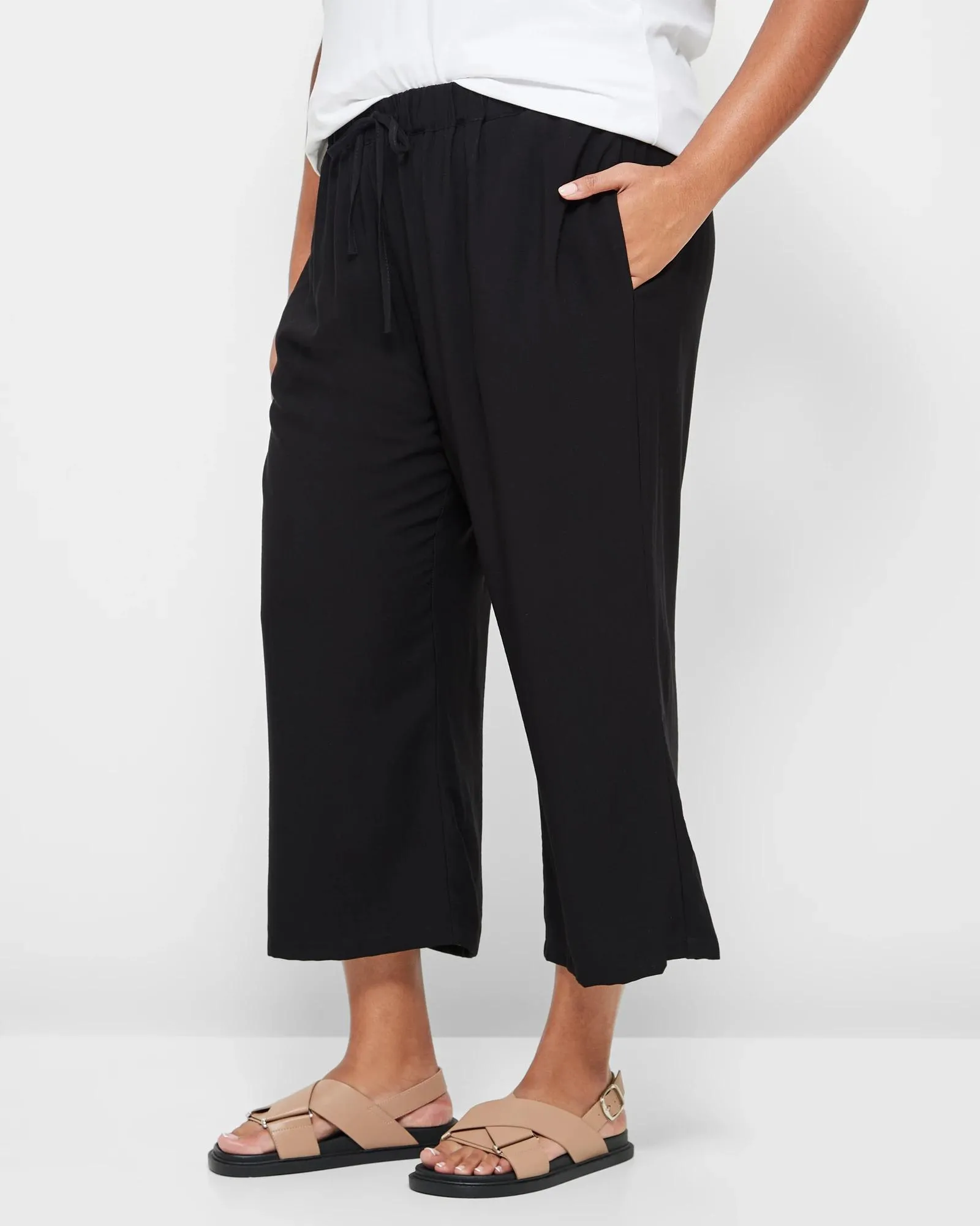 popular  Plus Size Cropped Culotte Pants