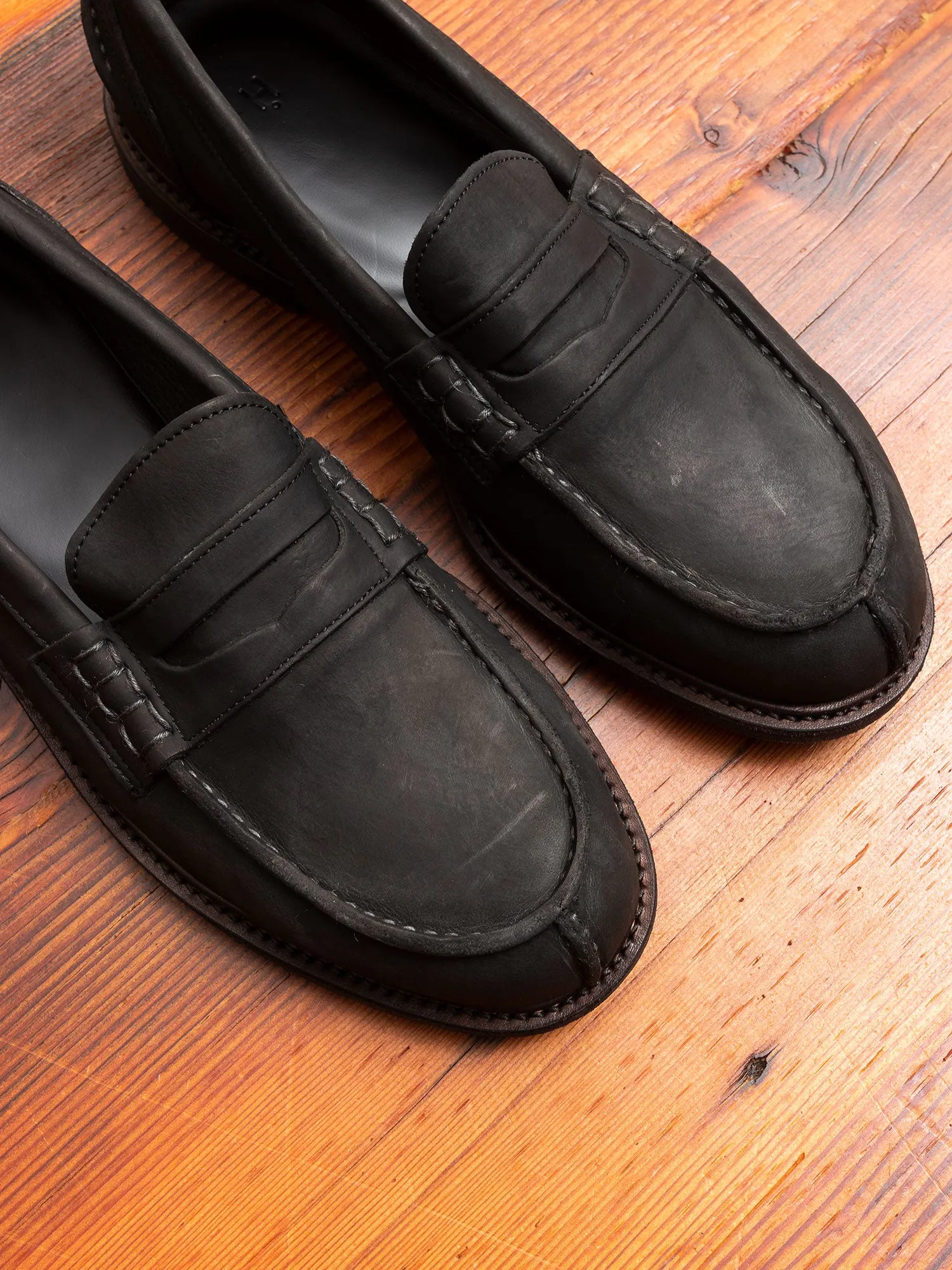 Slouchy Loafers in Black