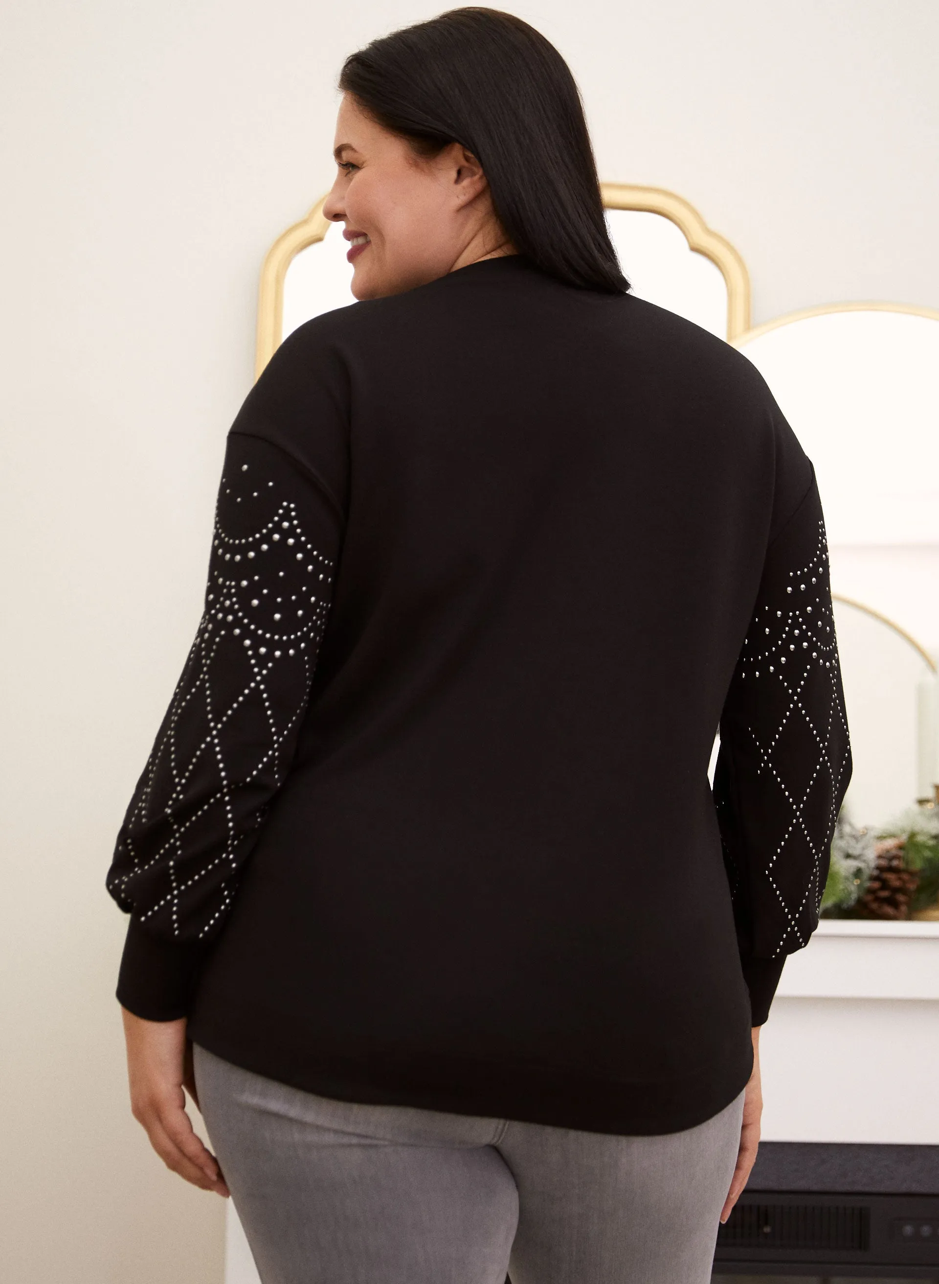 Stud Detail Top